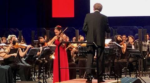 Naz İrem Türkmen - Genç Virtüoz ile Canlı Konserlere Veda ! 